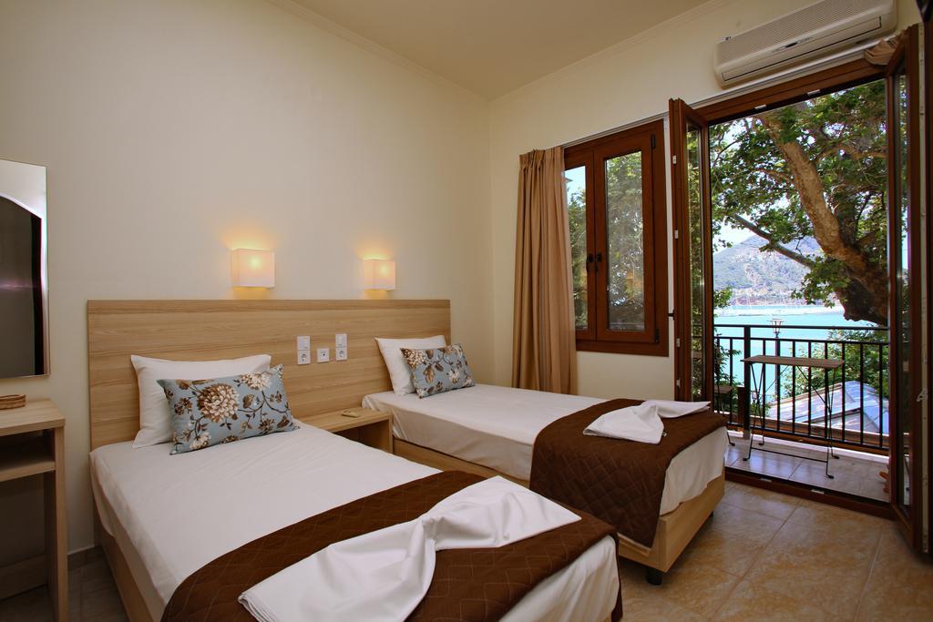 Aktaion Guest Rooms Skopelos Habitación foto